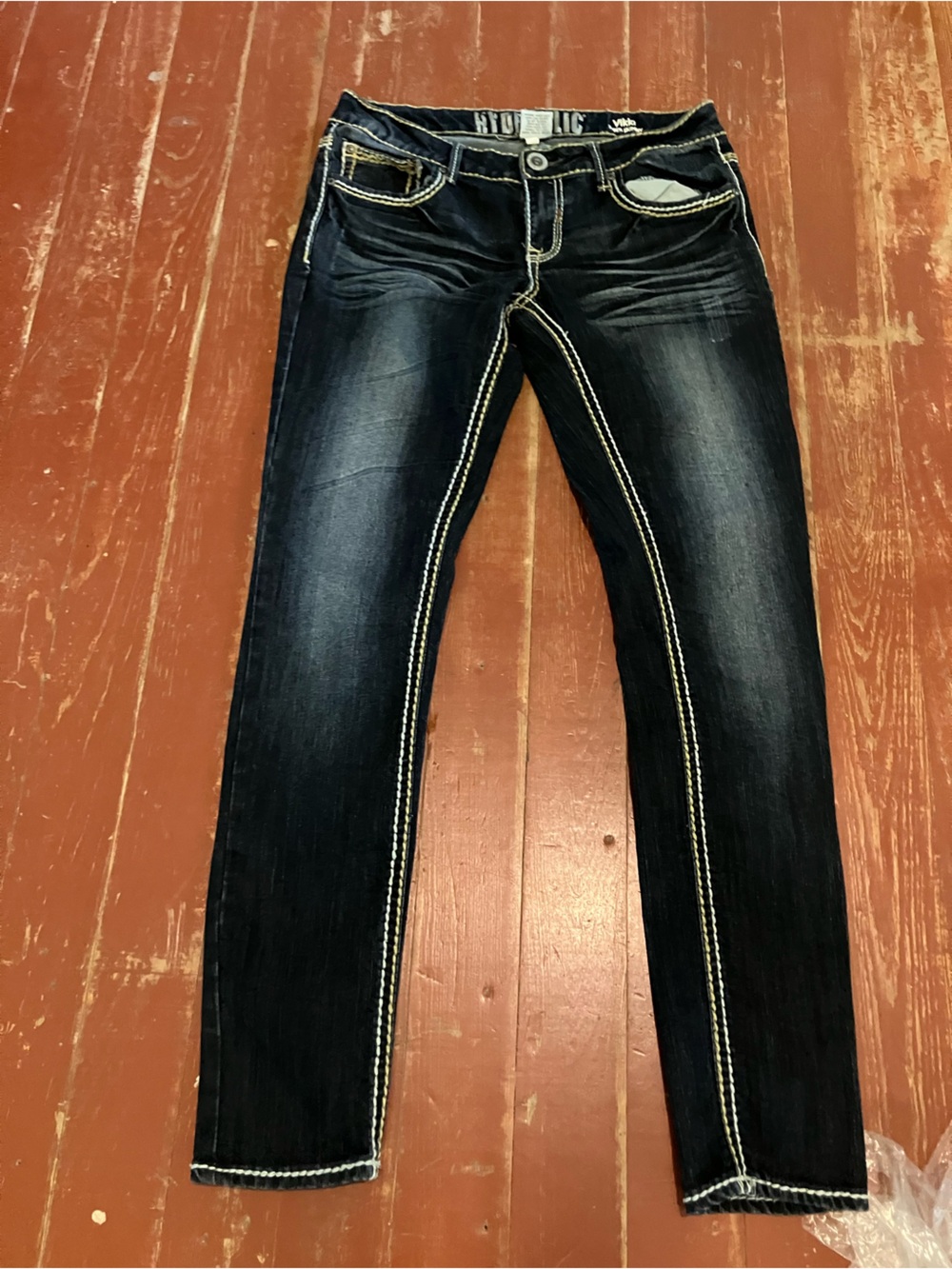 Women’s Dark Wash Slim Jeans - Classic Stretch Denim